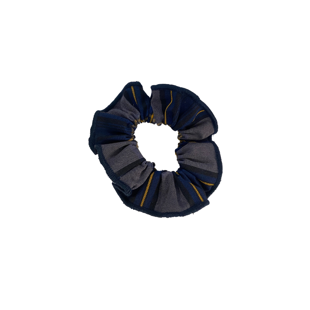 Scrunchie W/Merrowed Edge-Plaid 57