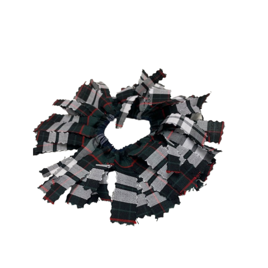 Pom Pom Scrunchie Plaid 60