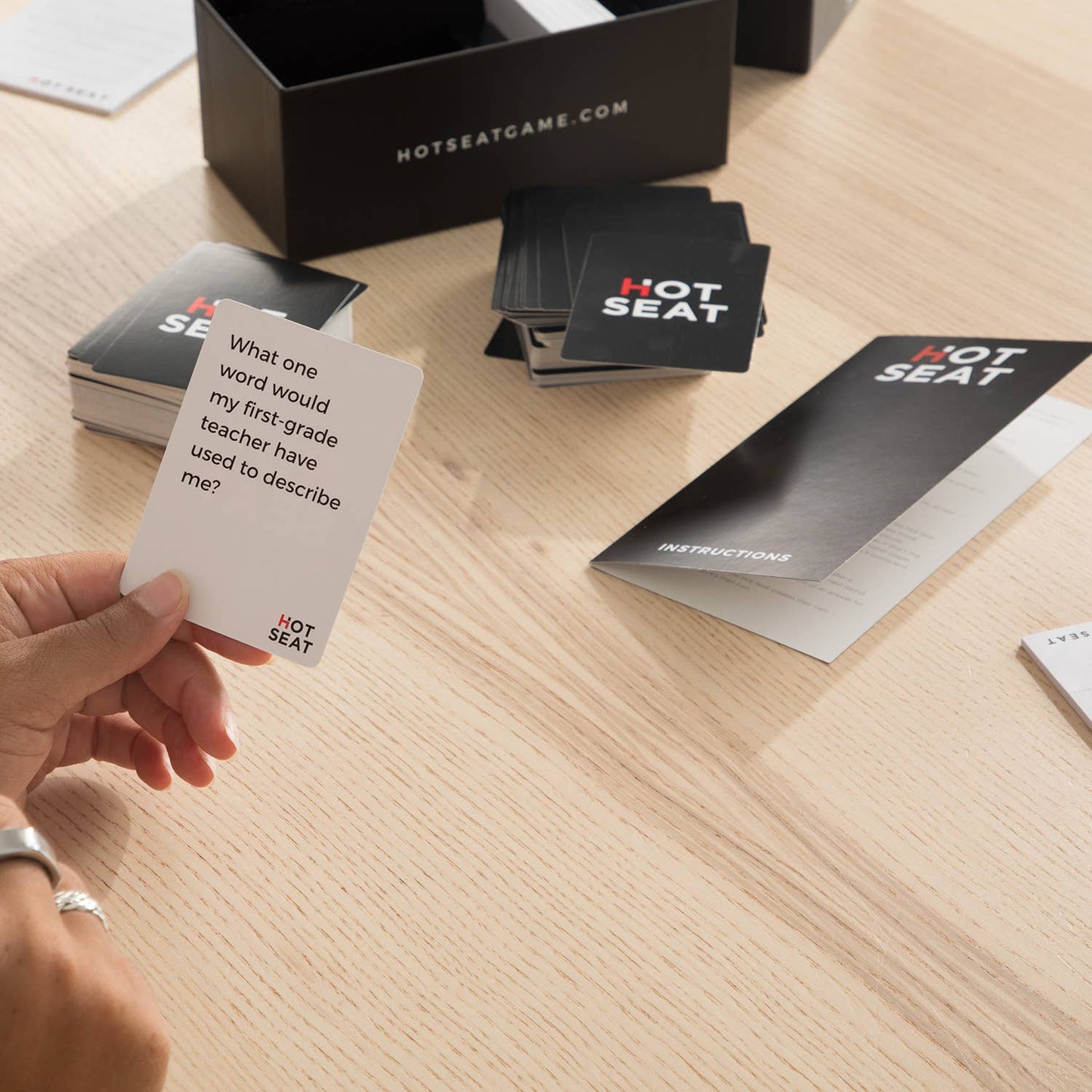 HOT SEAT -The Family Card Game That's All About You - Family