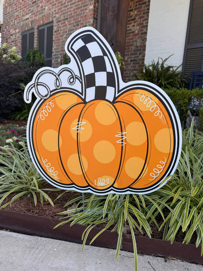 Trick or Chic- Short Checked Pumpkin 
