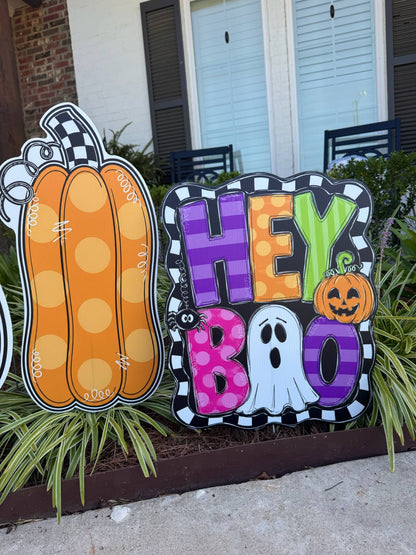 Trick or Chic- Hey BOO